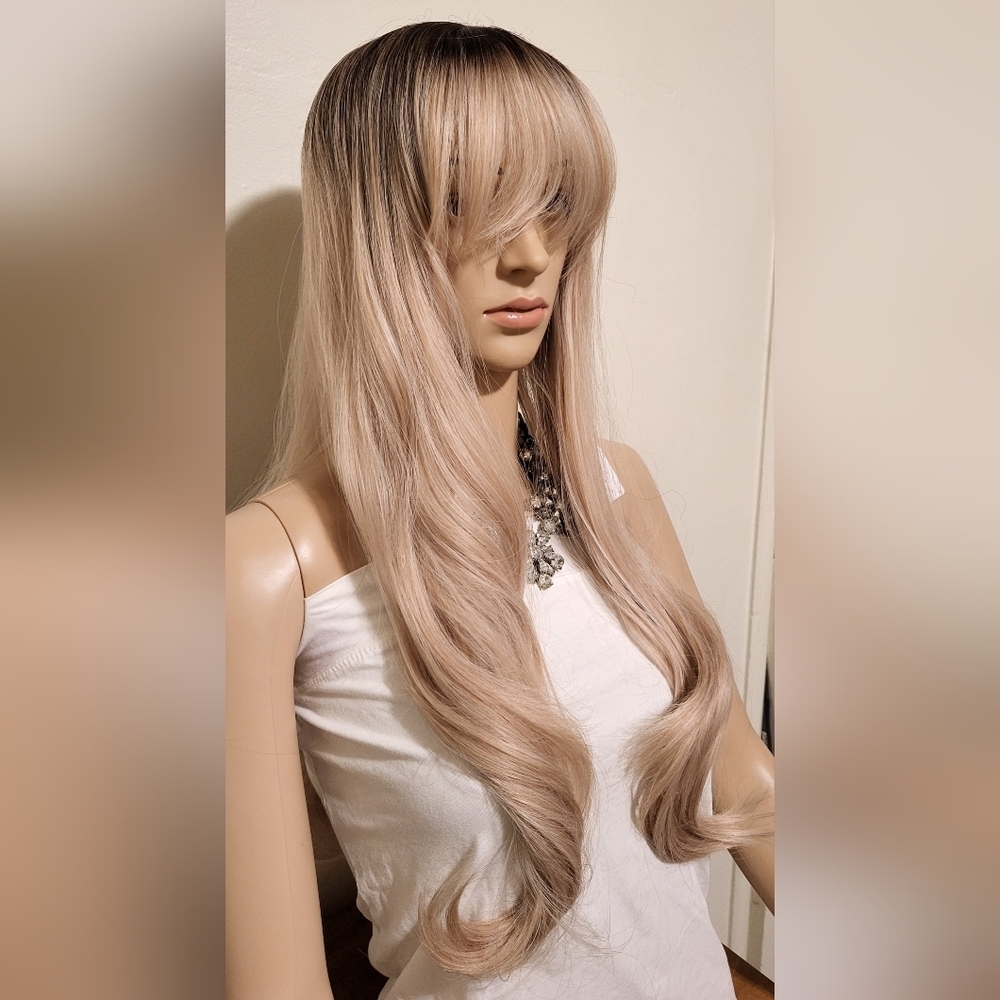 Long Layered Women's Wig with Side Bangs - Light Blonde - Picture 5 of 11